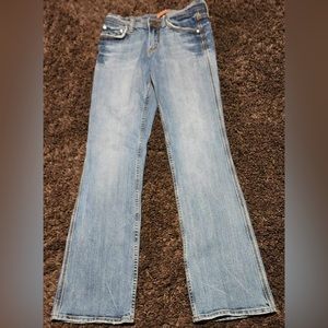 VIGOSS Low Rise Distressed Medium Washed Women’s Jeans 7/8 x 32
